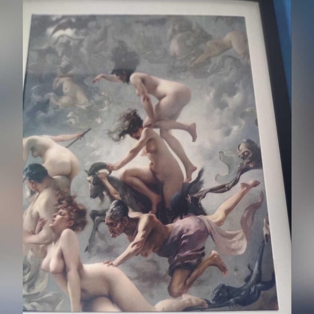 Chasing witches - Picture 3 of 3